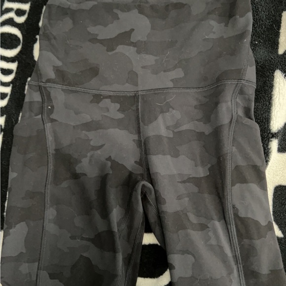 Lululemon align high waisted biker shorts - Picture 2 of 2